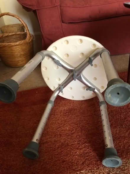 Photo of free Height adjustable stool (CV22 - near centre of Rugby) #2