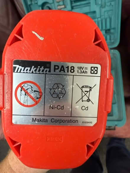 Photo of free Makita drill and 3 batteries (NG16) #2