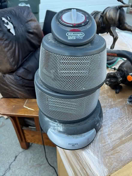 Photo of free DeLonghi heater (San Mateo) #1