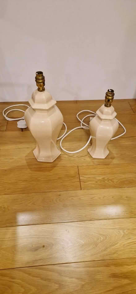 Photo of free Lamp bases (Buckstone EH10) #1