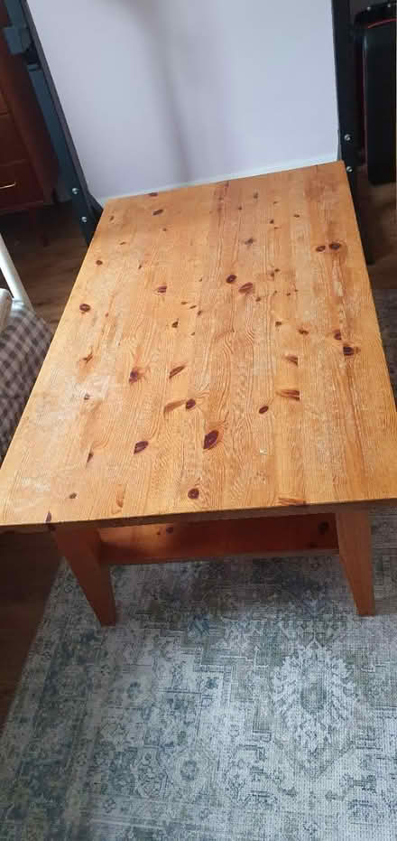 Photo of free Large coffee table (BR3 beckenham) #2