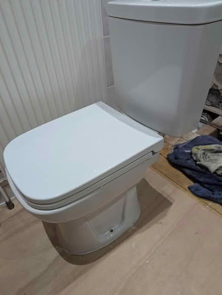 Photo of free Toilet (Cuddington CW8) #1