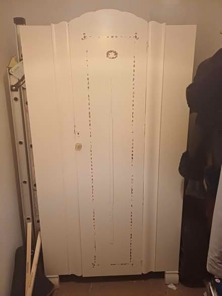 Photo of free Wardrobe (Wollaston stourbridge DY8) #1