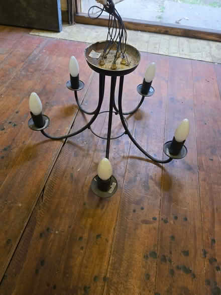 Photo of free Light fitting (Bray SL6) #1