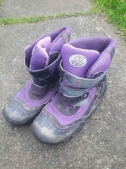Photo of free Size 3 walking boots (Freckleton PR4 1) #1