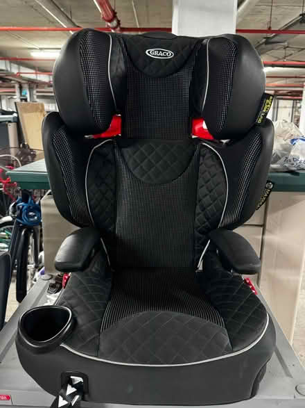 Photo of free Child car seat (Surrey Quays SE16) #4