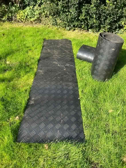 Photo of free Heavy duty rubber matting (BR6) #2