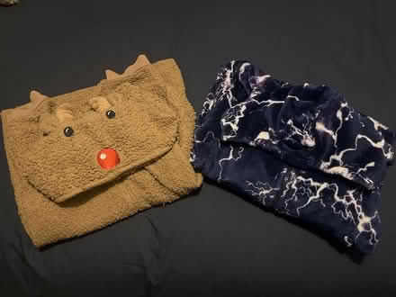 Photo of free x2 Onesie PJs (Annahilt BT26) #1