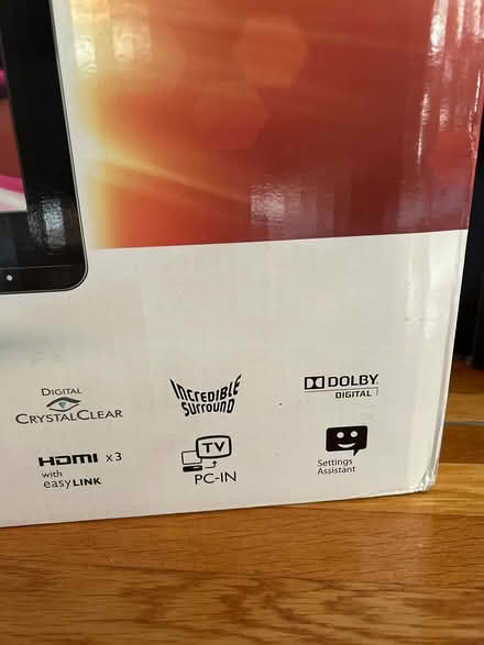 Photo of free 32" lcd tv (Lower Mills) #3