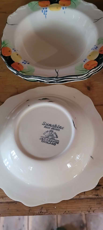 Photo of free Four small bowls (Weston SY7) #1