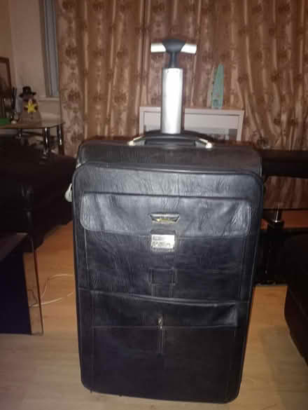 Photo of free Samsonite leather luggage bag (Dagenham RM10) #3