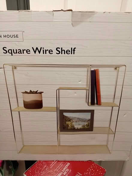 Photo of free Shelf (CH43) #1