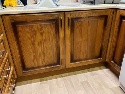 Photo of free Kitchen cupbds, w solid wood doors (Wychwood Avenue LU2) #3