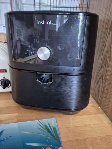 Photo of free instant air fryer (N17 the roundway) #1