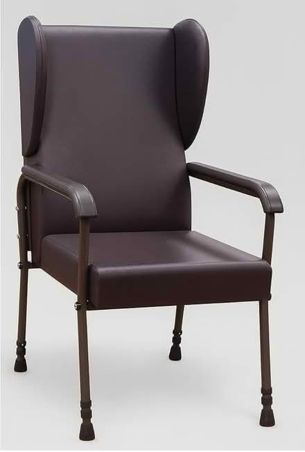 Photo of free Aidapt hospital chair (The Nurserylands TW12) #2
