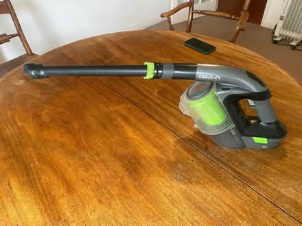 Photo of free G-tech hand held vacuum (Iffley Road OX4) #1