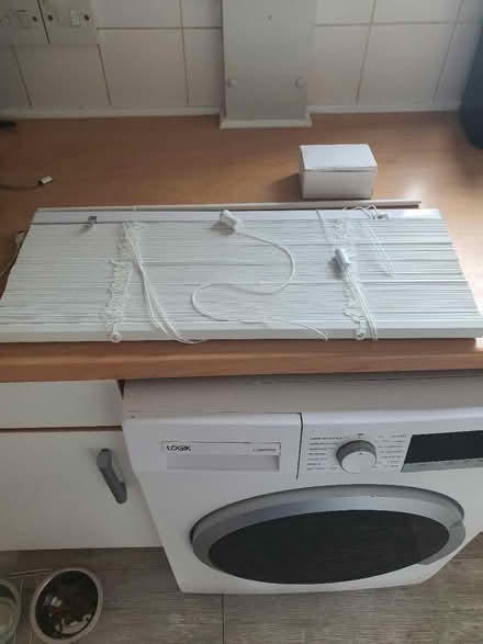 Photo of free faux wood venetian blind (S2 wybourn) #1