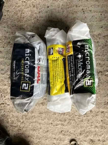 Photo of free Bags of tile grout (Cumnor OX2) #1