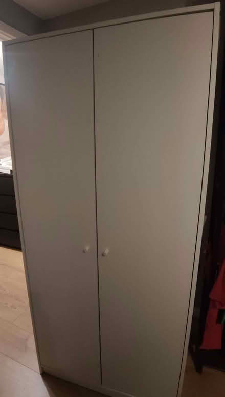 Photo of free White wardrobe (Teddington TW11) #1