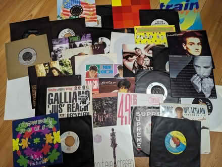 Photo of free Box of vinyl records - singles (Sedgley DY3) #1