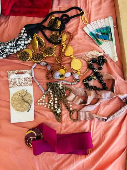 Photo of free Assorted accessories (North Hollywood) #2