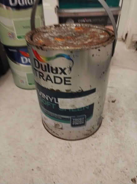 Photo of free Different wall paint (Croydon) #2