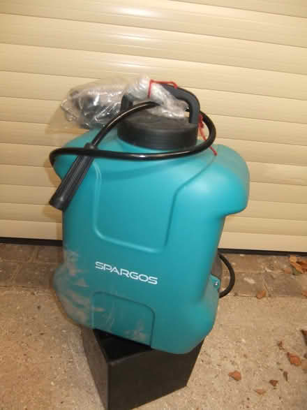 Photo of free Fertiliser/weed killer spray. (Baldock SG7) #1