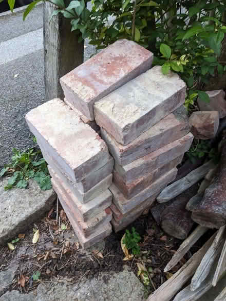 Photo of free Bricks (Oxford OX4) #1