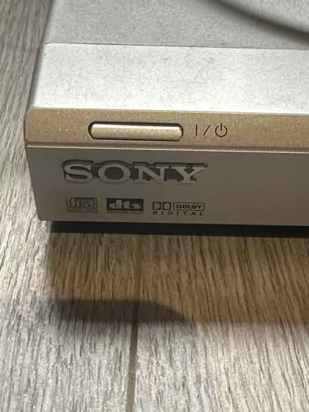Photo of free Sony DVD Player with Controller (Potters Bar EN6) #2