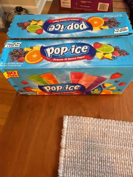 Photo of free box of freezer pops (Metuchen NJ) #1