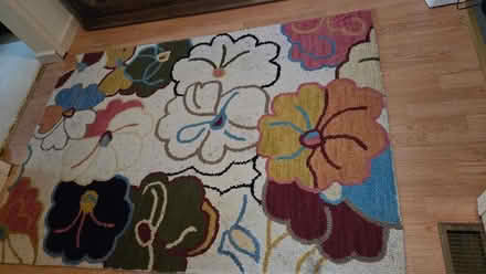 Photo of free flower rug 48" (4ft) X 68" (5.75ft) (south sunnyvale) #1
