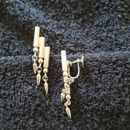 Photo of free Costume jewelry: screw-on earrings (Orleans) #1