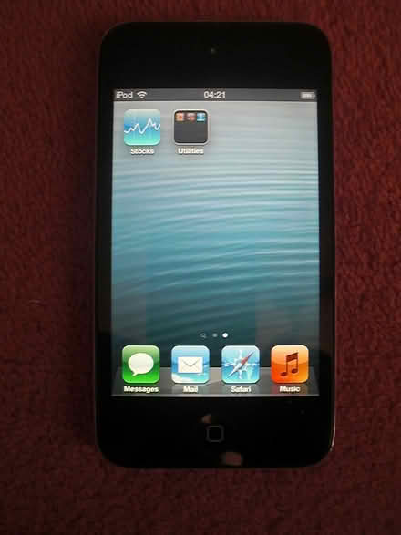 Photo of free Apple iPOD 32GB MC544BT/A (B90 shirley) #1