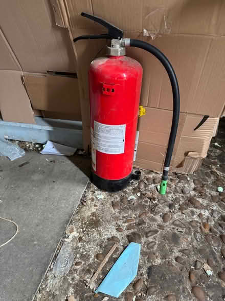 Photo of free Various fire extinguishers. One or more may be taken (Harlington LU5) #4
