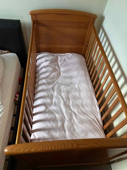 Photo of free Baby cot and mattress (Richmond) #1
