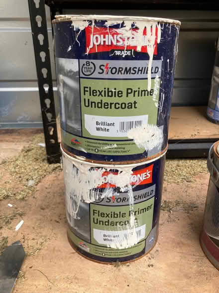 Photo of free Paint and primer (Harringay N4) #4