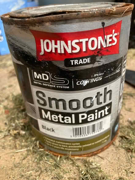 Photo of free Paint and primer (Harringay N4) #3