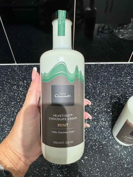Photo of free Hotel chocolate mint and espresso martini cream (Cutteslowe OX2) #1
