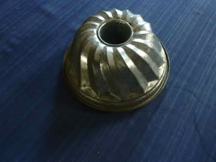 Photo of free kugelhopf baking pan (North Plainfield) #2