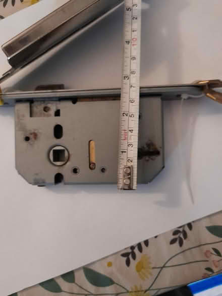Photo of free Door lock - mortise dead lock (SN1 old town swindon) #4