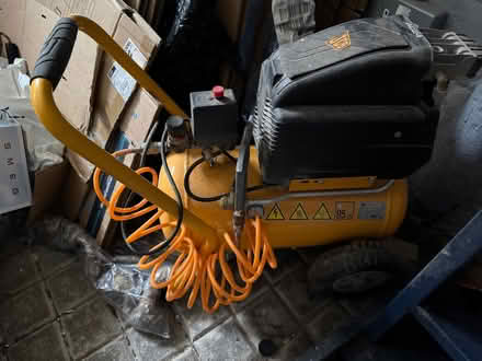 Photo of free A JCB compressor (Harlington LU5) #3