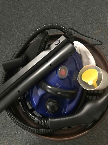 Photo of free steam cleaner with tools (electric) (Sockbridge CA10) #1