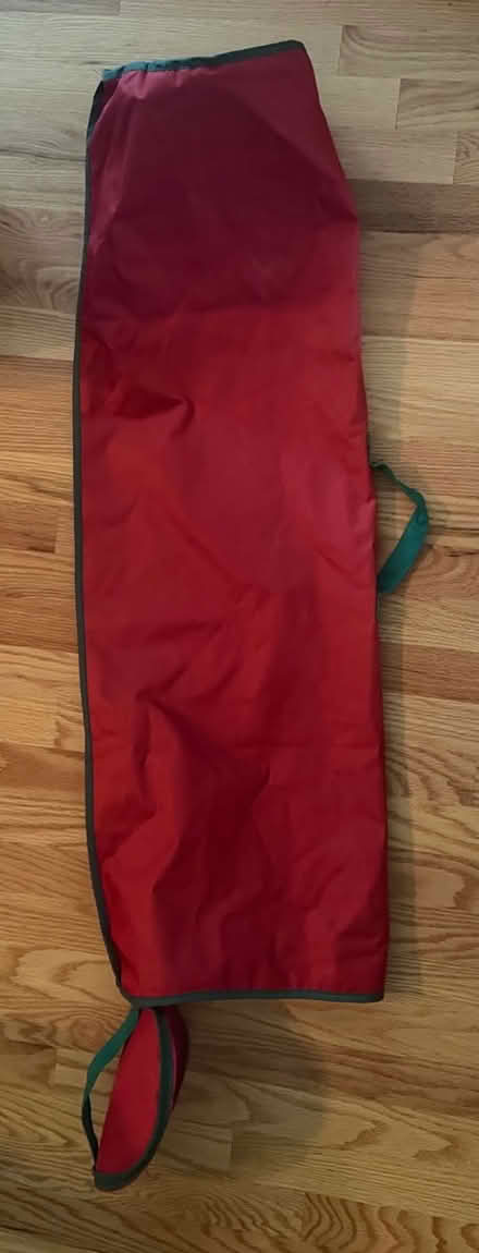 Photo of free Storage - gift wrapping paper rolls (SE Aurora near Southlands Mall) #1