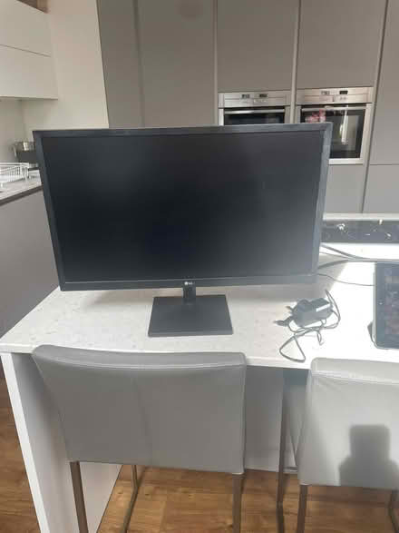 Photo of free Monitor (COP YO23) #2