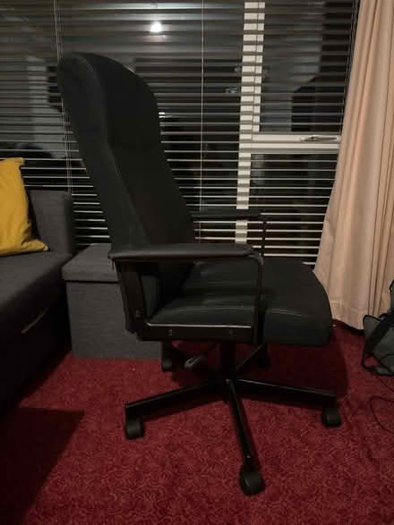 Photo of free Large Office Chair On Wheels (Newton Hall DH1) #3