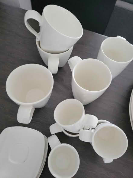 Photo of free Dinner service (Springfield WN6) #2