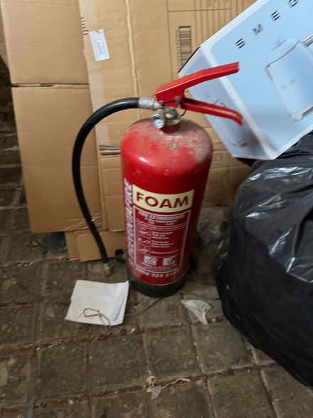 Photo of free Various fire extinguishers. One or more may be taken (Harlington LU5) #1