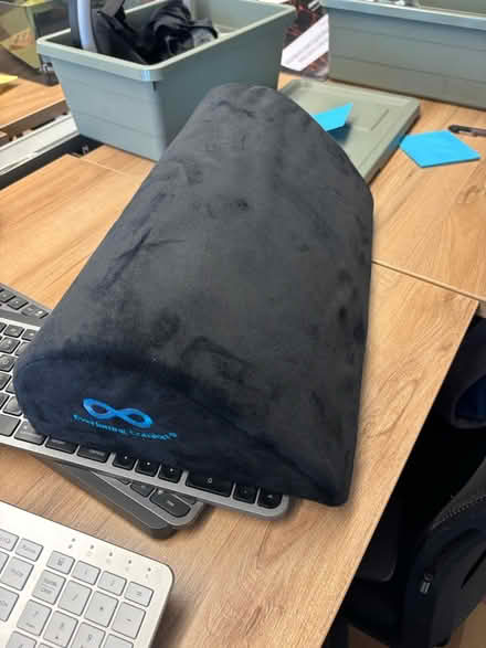 Photo of free Ever lasting comfort seat cushion (7 harp lane) #1