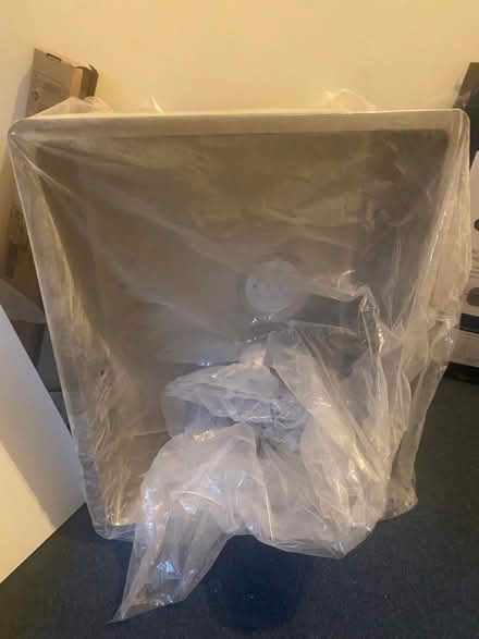 Photo of free IKEA HILLESJÖN sink (Covent Garden) #1