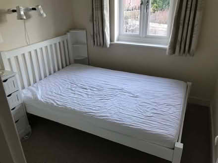 Photo of free three quarter double bed (Grove OX12) #1
